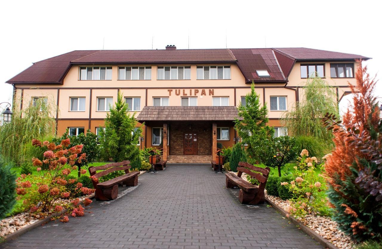 Tulipan Hotel Aquapark Vyshkove Luaran gambar